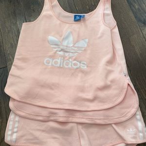 Women’s Adidas set